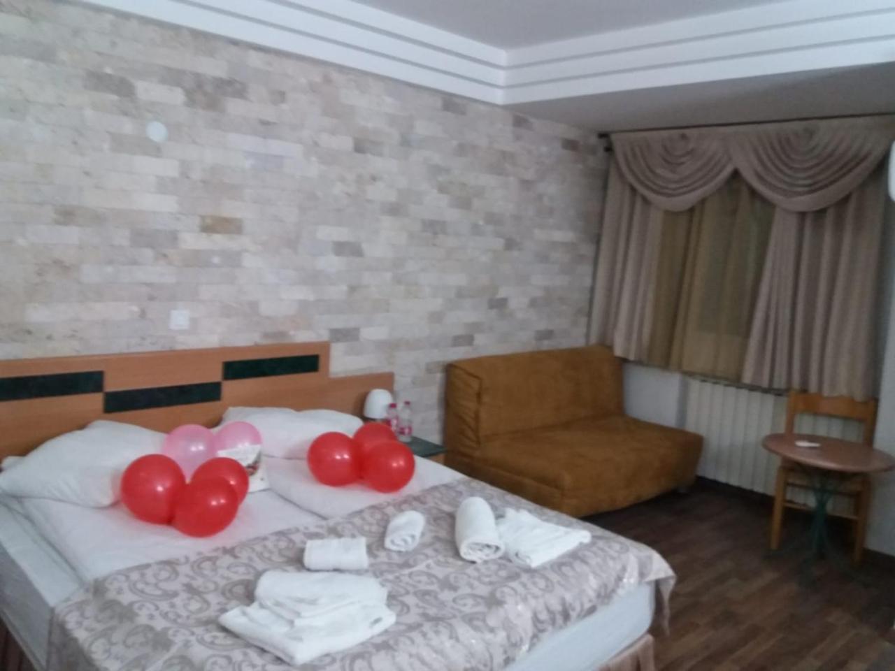 Alaska Inn Hotel Metula Ngoại thất bức ảnh
